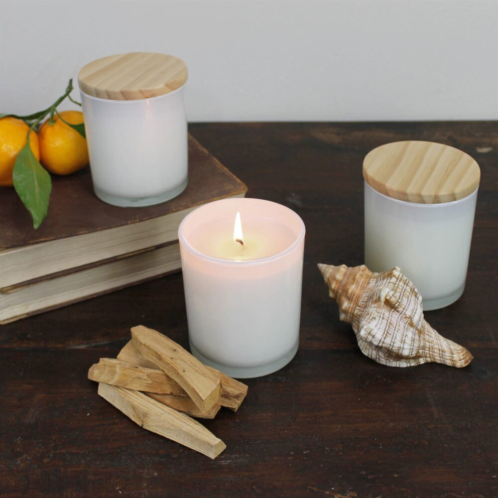 Element Grove Clementine, Neroli and Lily Candle by HomArt - Image 3